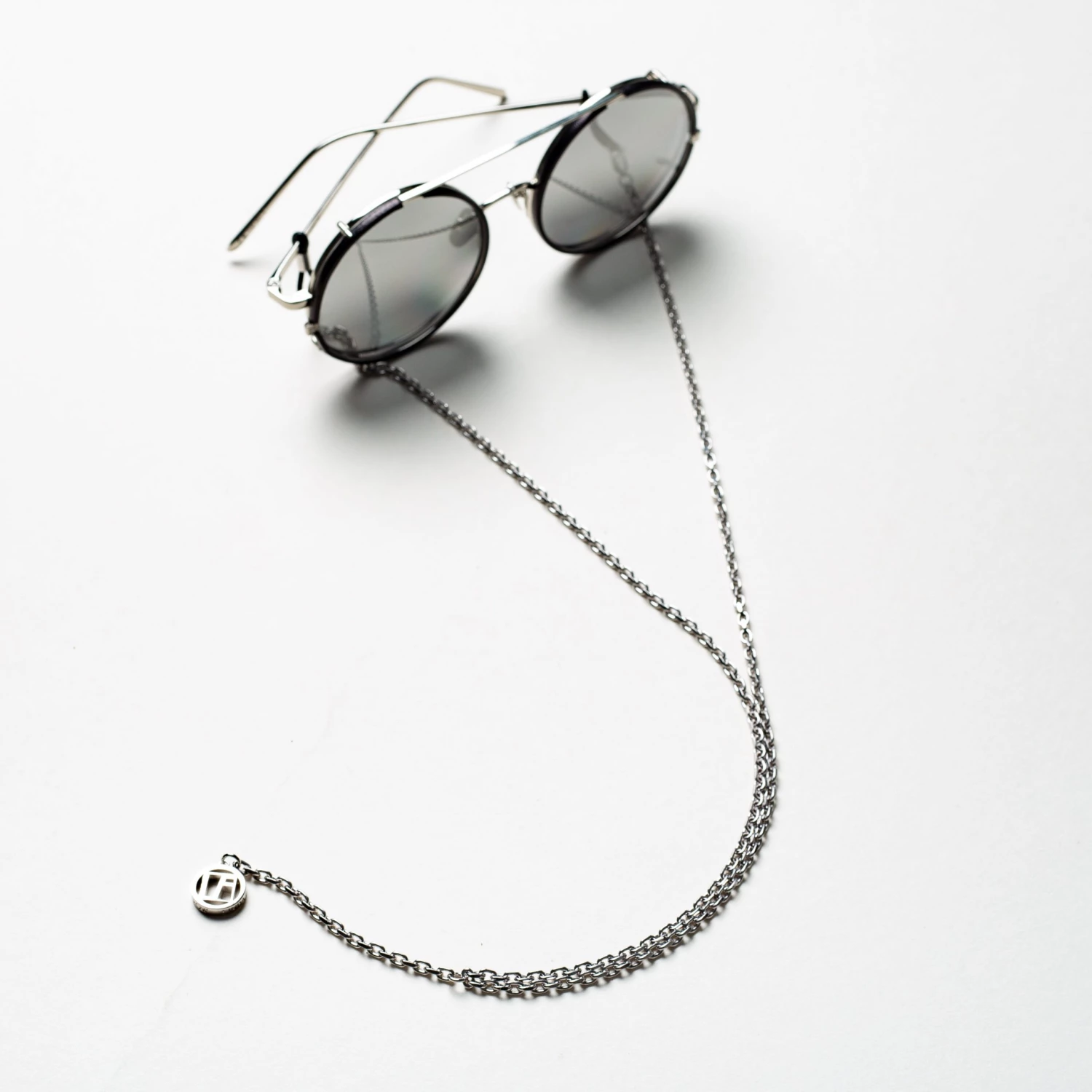 Linda Farrow 1 C3 Fine Chain 2 Linda Farrow 1 C3 Fine Chain