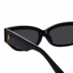 The Attico Vanessa Cat Eye Sunglasses In Black 6 The Attico Vanessa Cat Eye Sunglasses In Black