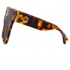 LINDA FARROW (U.K.) Women's The Dunaway | Oversized Sunglasses In Tortoiseshell Frame (C2) 5 LINDA FARROW (U.K.) Women's The Dunaway | Oversized Sunglasses In Tortoiseshell Frame (C2)