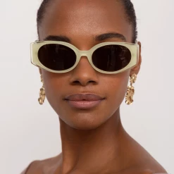 Women's Matthew Williamson Bluebell Cat Eye Sunglasses In Black